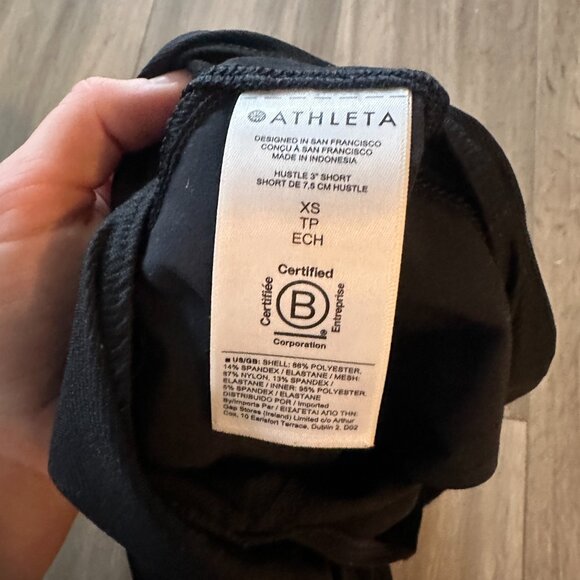 Athleta hustle 3 inch shorts running shorts size XS - Picture 11 of 12